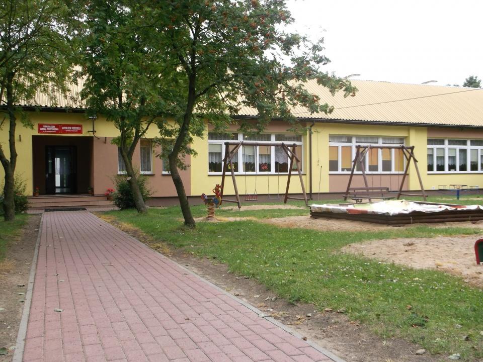 Niepubliczna Szkoła Podstawowa w Przywózkach