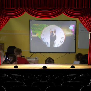 Teatr internetowy w Szkole Podstawowej w Nałęczowie.