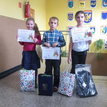Uczniowie naszej szkoły laureatami  Ogólnopolskiego konkursu plastycznego  „ Mamo, tato porozmawiajmy o oszczędzaniu”