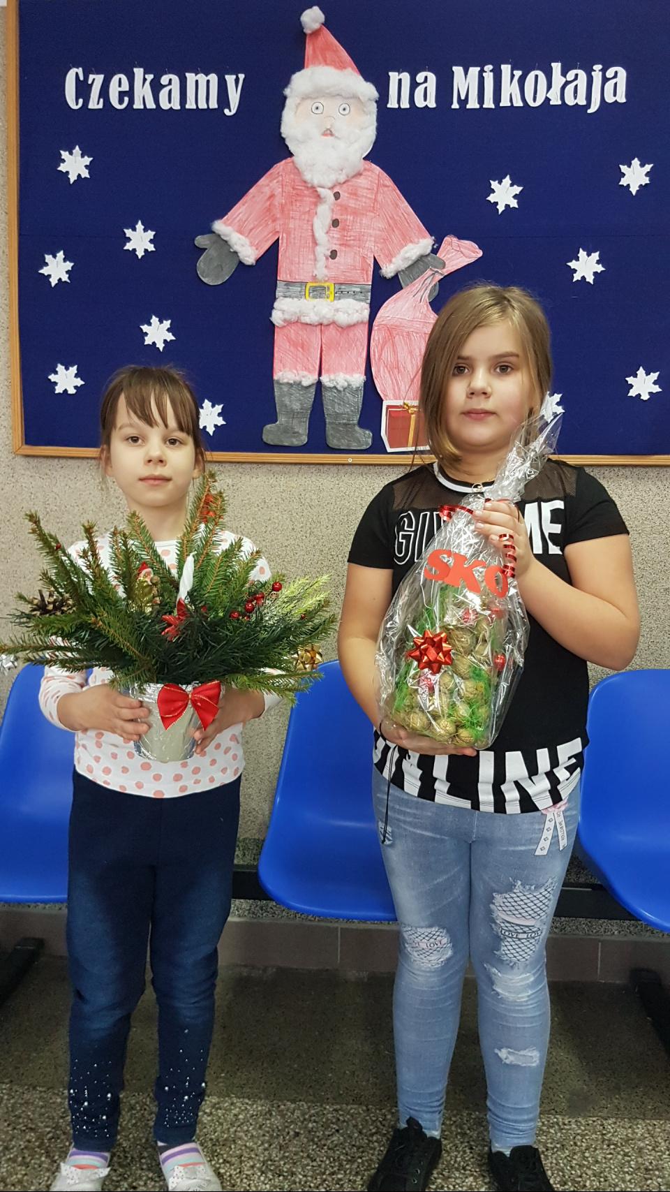 Lenka oraz Natalka prezentują swoje talenty