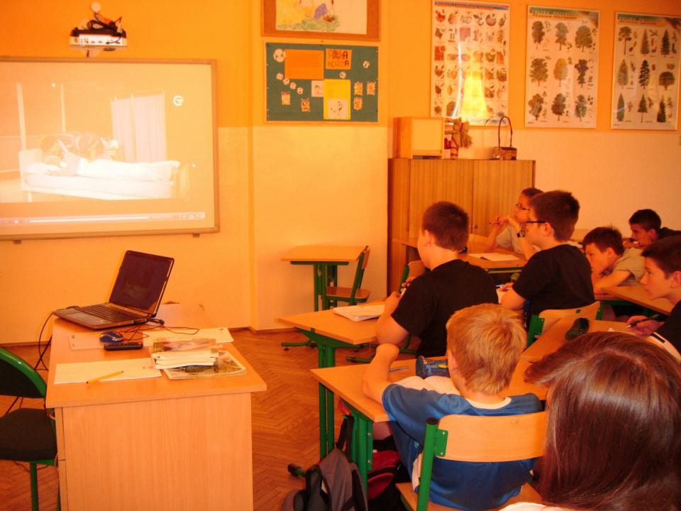 Teatr internetowy TVP w Szkole Podstawowej w Nałęczowie.