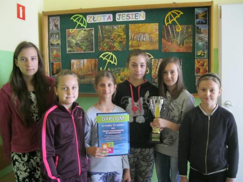 VI miejsce w klasyfikacji generalnej szkół podstawowych w Lubuskiej Olimpiadzie Młodzieży za rok 2014/2015