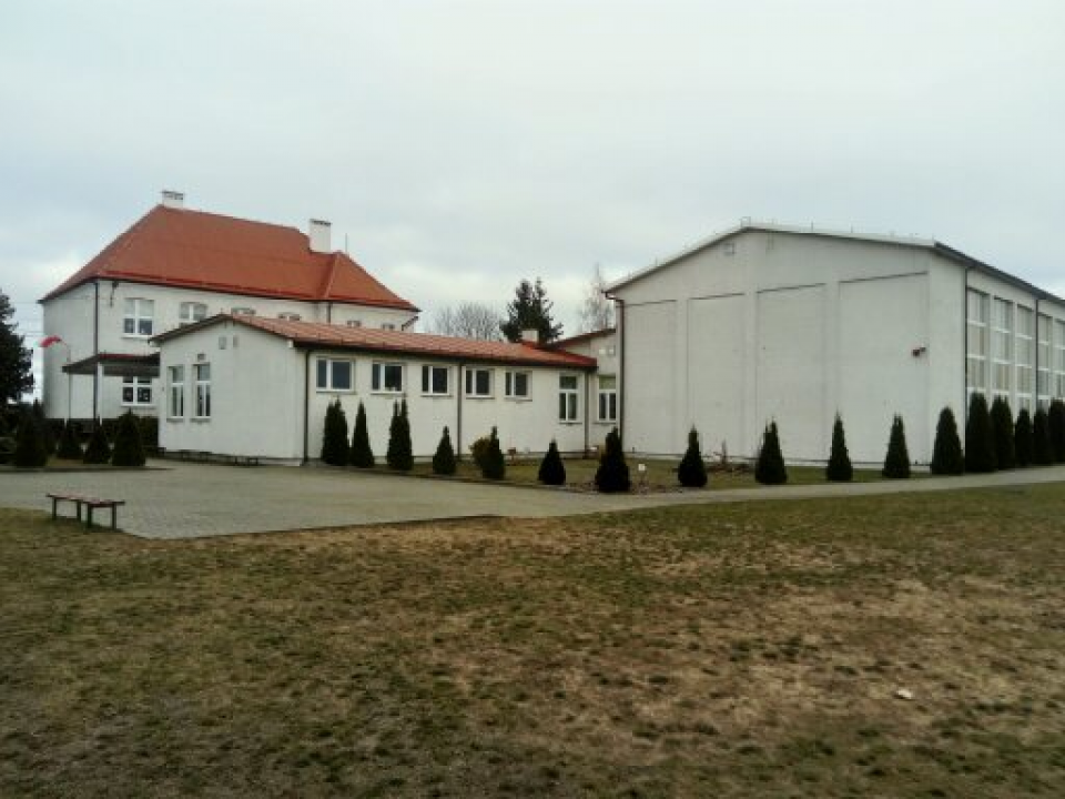 Szkoła Podstawowa w Lipowcu im. K. I. Gałczyńskiego